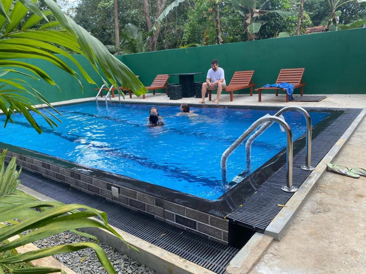Habarana New Star Homestay Esterno foto
