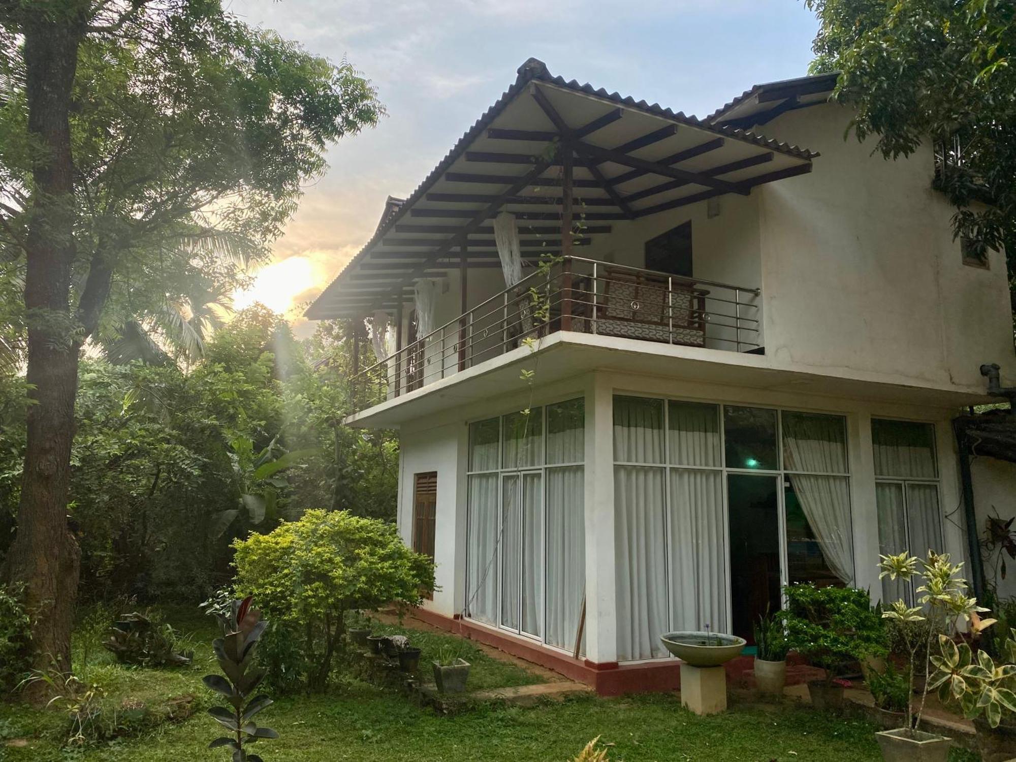 Habarana New Star Homestay Esterno foto